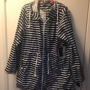 ✨Big Chill Women’s Packable Lightweight Anorak Windbreaker with Hood Size 1X